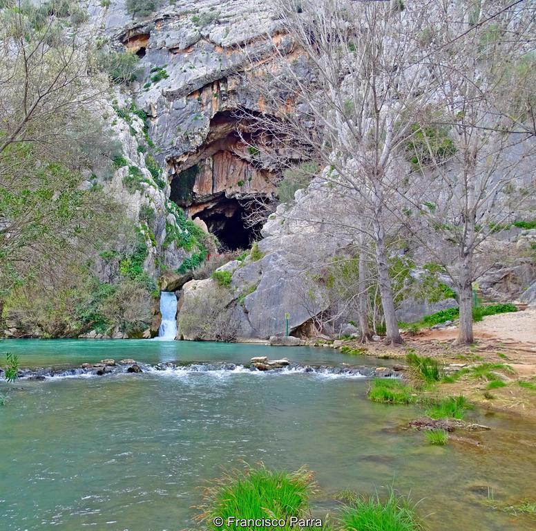 Casa Rural El Nacimiento เบเนาจ์อัน ภายนอก รูปภาพ