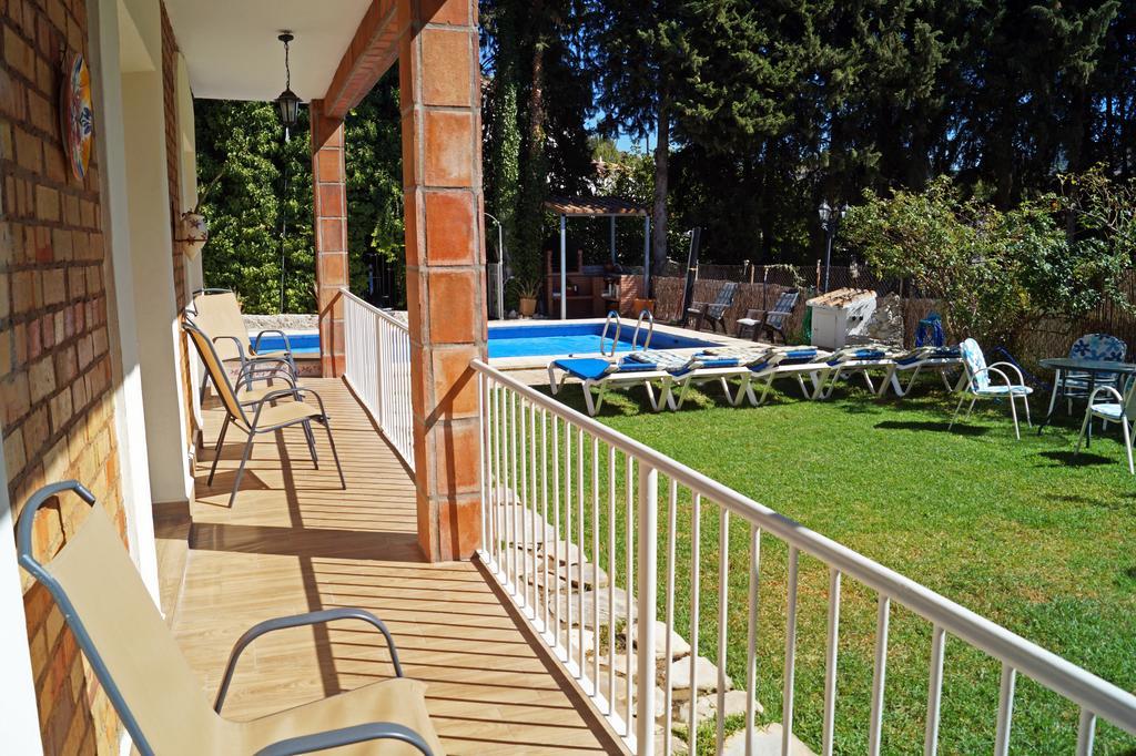 Casa Rural El Nacimiento เบเนาจ์อัน ภายนอก รูปภาพ