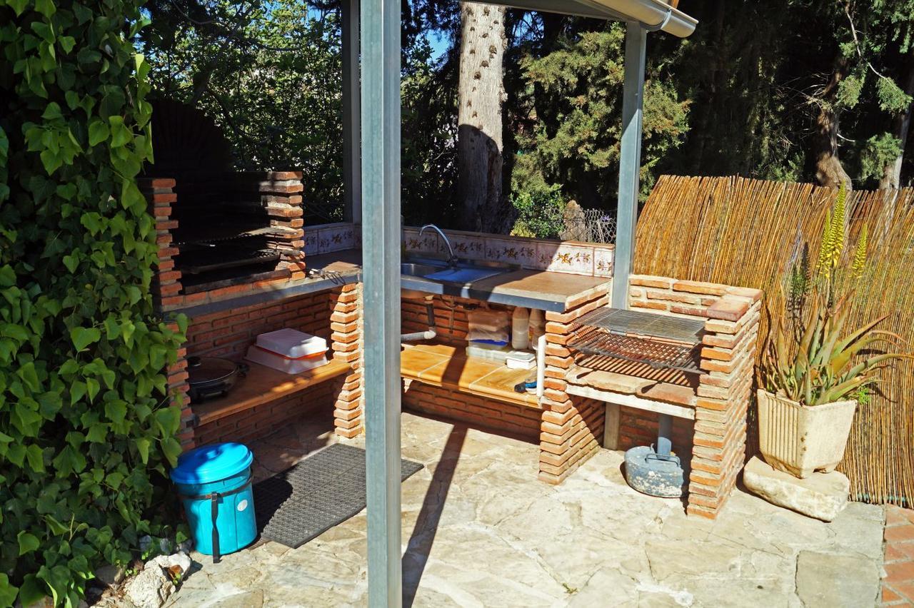 Casa Rural El Nacimiento เบเนาจ์อัน ภายนอก รูปภาพ
