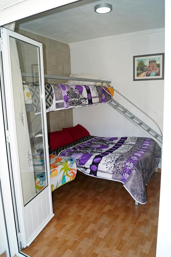 Casa Rural El Nacimiento เบเนาจ์อัน ภายนอก รูปภาพ